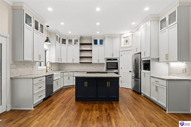 707 Foxfire Road, Elizabethtown, KY 42701