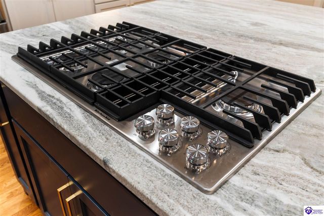 707 Foxfire Road, Elizabethtown, KY 42701