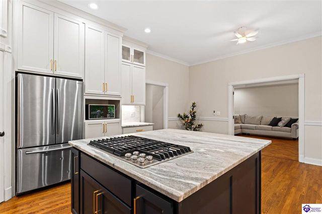 707 Foxfire Road, Elizabethtown, KY 42701