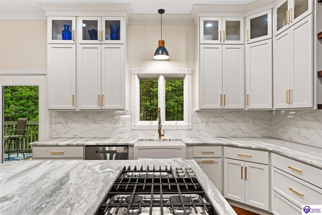 707 Foxfire Road, Elizabethtown, KY 42701