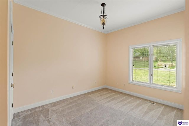 707 Foxfire Road, Elizabethtown, KY 42701