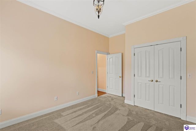 707 Foxfire Road, Elizabethtown, KY 42701