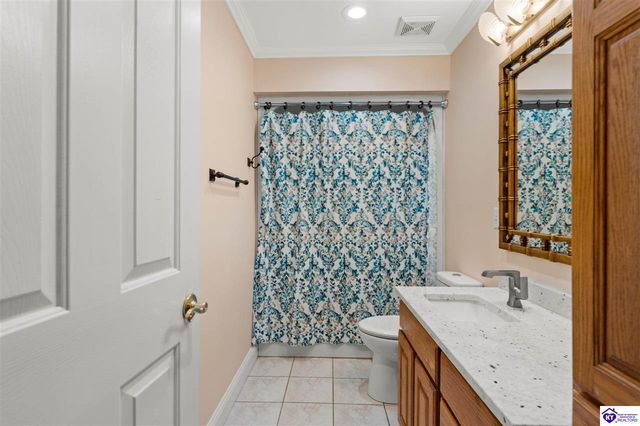 707 Foxfire Road, Elizabethtown, KY 42701