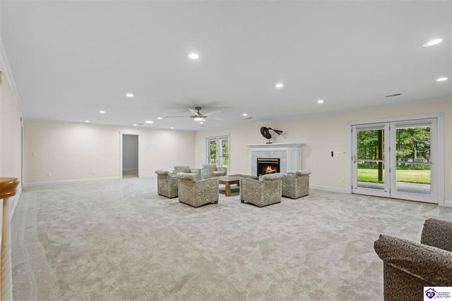 707 Foxfire Road, Elizabethtown, KY 42701