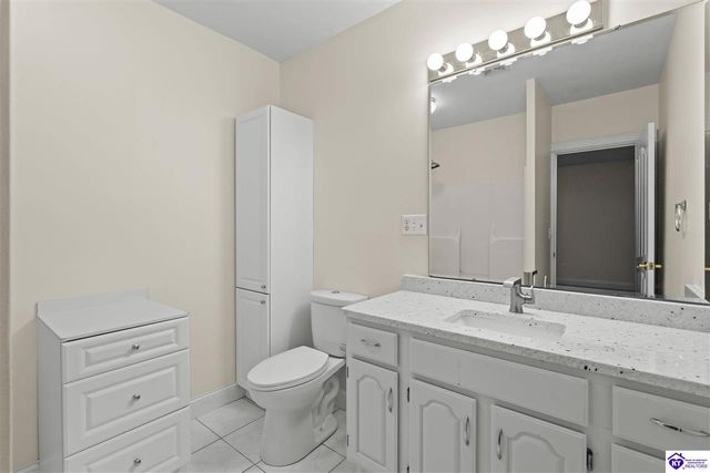 707 Foxfire Road, Elizabethtown, KY 42701