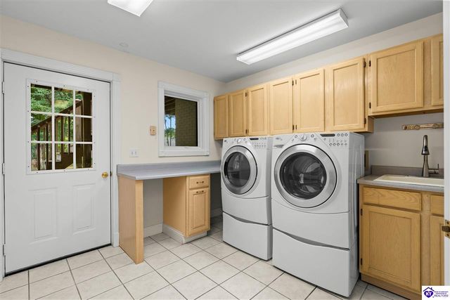 707 Foxfire Road, Elizabethtown, KY 42701