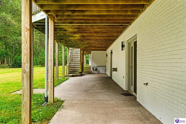 707 Foxfire Road, Elizabethtown, KY 42701