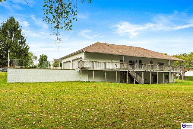 707 Foxfire Road, Elizabethtown, KY 42701