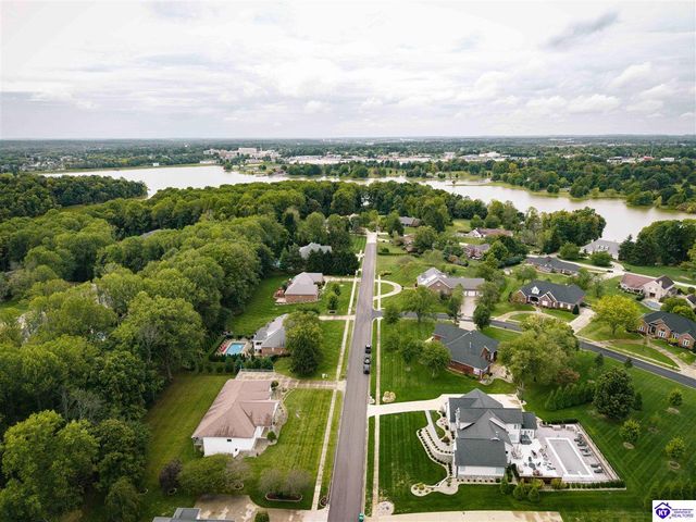 707 Foxfire Road, Elizabethtown, KY 42701