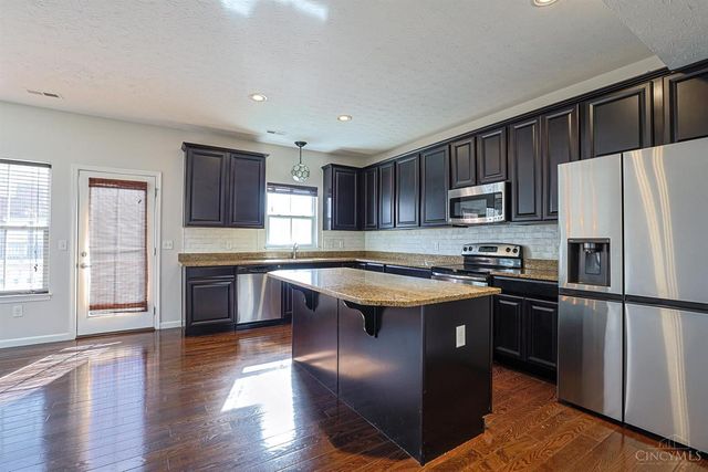 9574 Union Park, West Chester, OH 45069