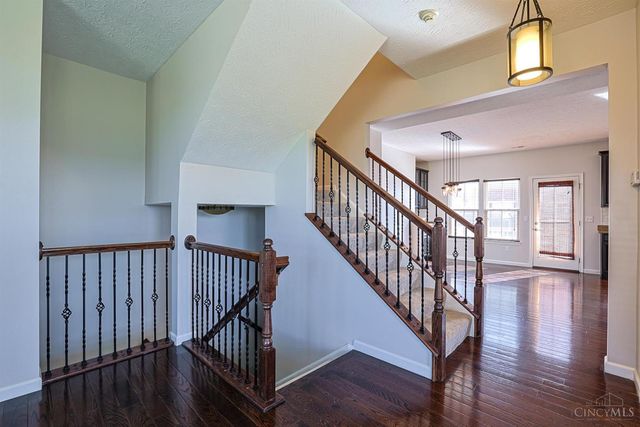 9574 Union Park, West Chester, OH 45069