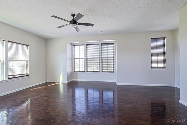9574 Union Park, West Chester, OH 45069