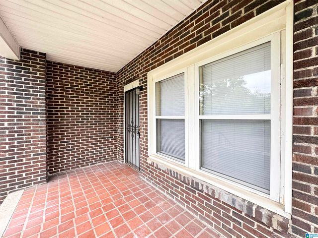 737 40TH PLACE, Fairfield, AL 35064