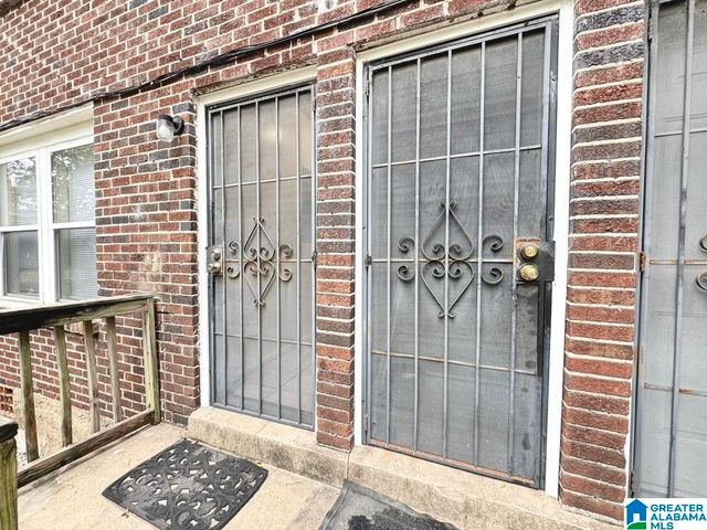 737 40TH PLACE, Fairfield, AL 35064