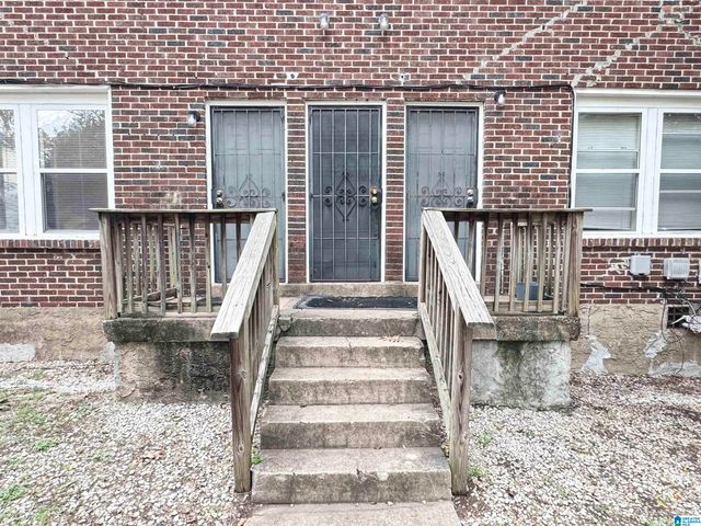 737 40TH PLACE, Fairfield, AL 35064