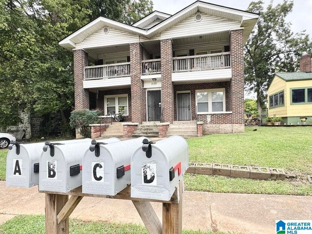737 40TH PLACE, Fairfield, AL 35064