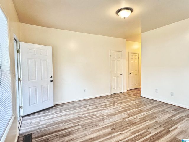 737 40TH PLACE, Fairfield, AL 35064