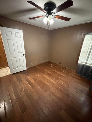 2312 N Minnesota, Wichita, KS 67219