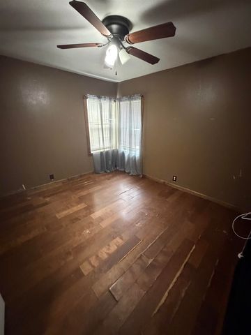 2312 N Minnesota, Wichita, KS 67219