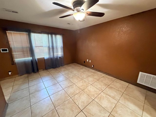 2312 N Minnesota, Wichita, KS 67219