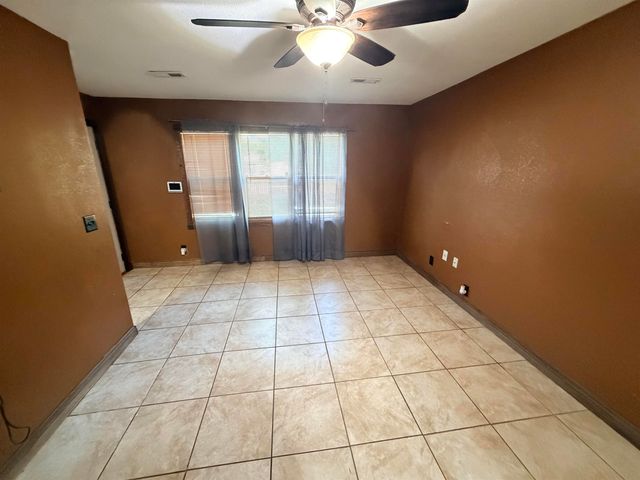 2312 N Minnesota, Wichita, KS 67219