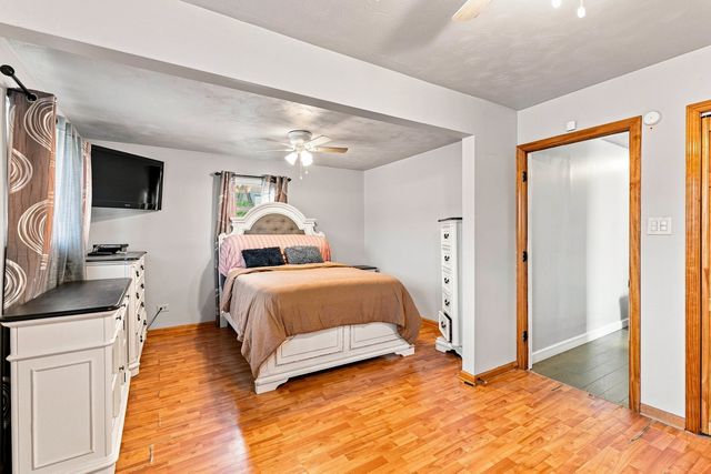 9010 S Parnell Avenue, Chicago, IL 60620