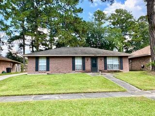 5252 N Shamrock Dr, Baton Rouge, LA 70814