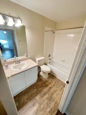 275 MANGO DRIVE, Davenport, FL 33897