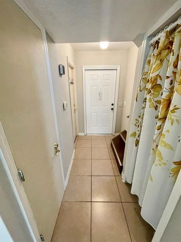 275 MANGO DRIVE, Davenport, FL 33897