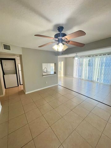 275 MANGO DRIVE, Davenport, FL 33897