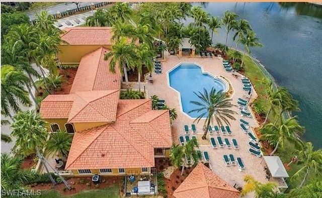 1275 Wildwood Lakes BLVD 303, Naples, FL 34104