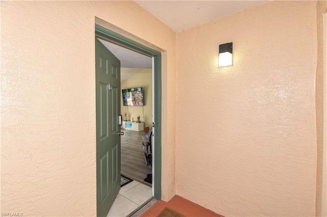 1275 Wildwood Lakes BLVD 303, Naples, FL 34104