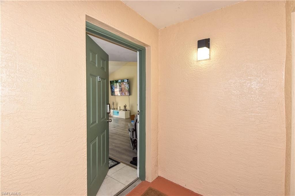 1275 Wildwood Lakes BLVD 303, NAPLES, FL 34104 — photo 3