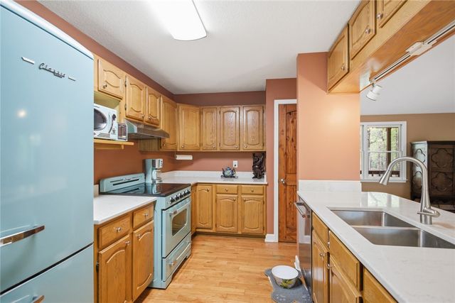 250 Hidden Springs Farm Road, West Union, SC 29696