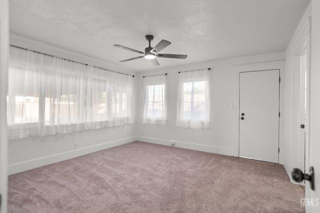 500 Jefferson, Bakersfield, CA 93305