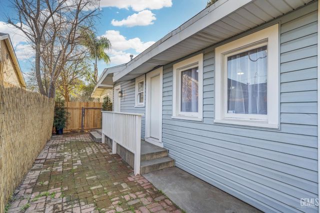 500 Jefferson, Bakersfield, CA 93305