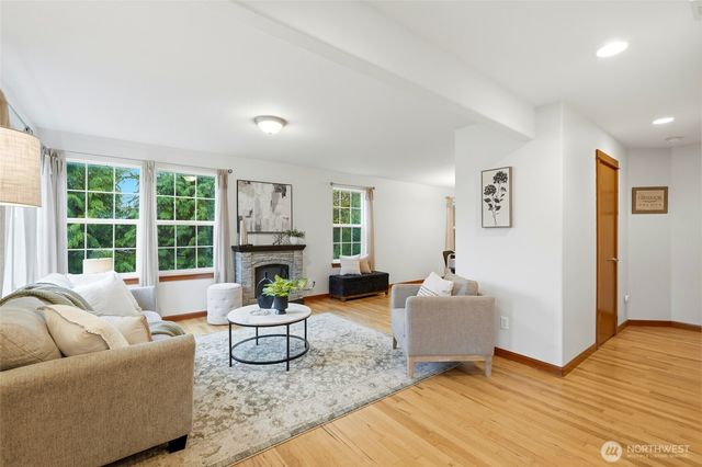 8017 64th Street SE, Snohomish, WA 98290