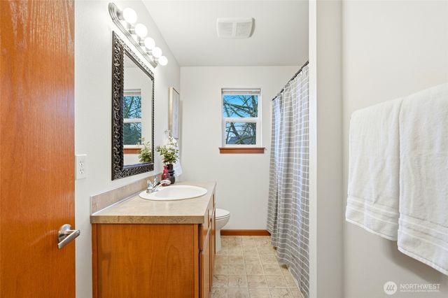 8017 64th Street SE, Snohomish, WA 98290