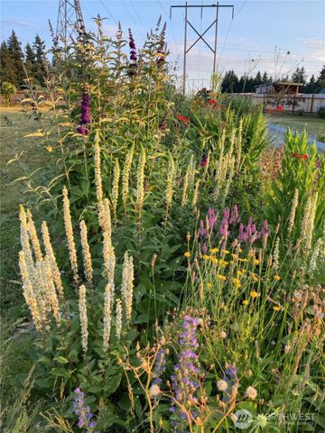 8017 64th Street SE, Snohomish, WA 98290