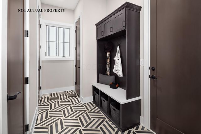 2853 Katmai Drive, Columbus, OH 43228