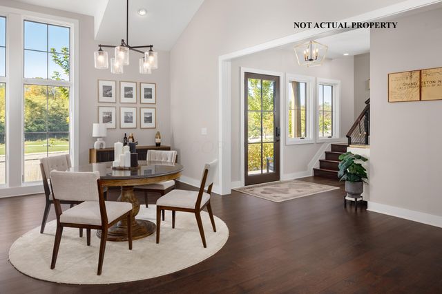 2853 Katmai Drive, Columbus, OH 43228