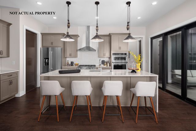 2853 Katmai Drive, Columbus, OH 43228