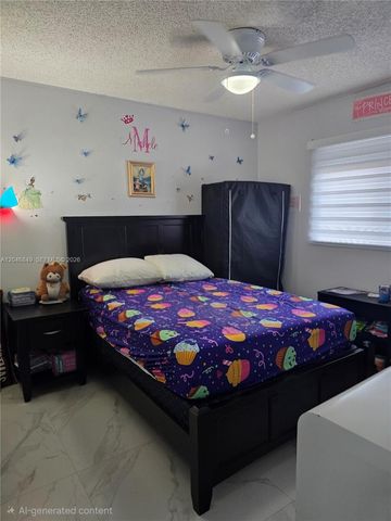 2727 W 70th St, Hialeah, FL 33016