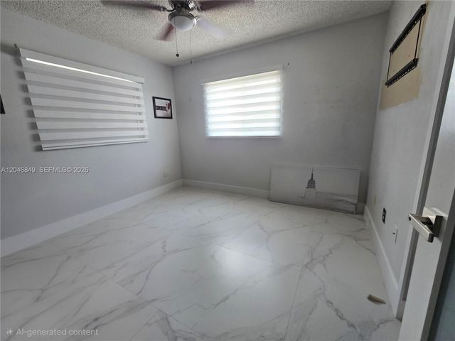 2727 W 70th St, Hialeah, FL 33016