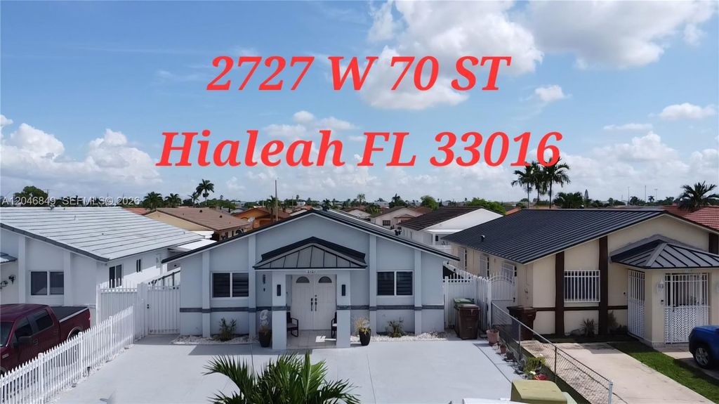 2727 W 70th St, Hialeah, FL 33016