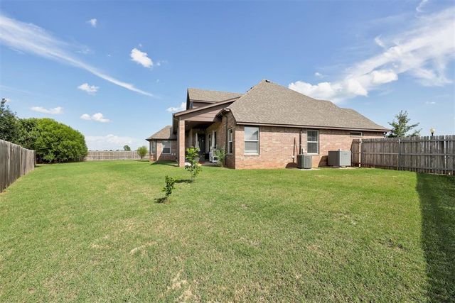 3903 Catalina Court, Norman, OK 73072