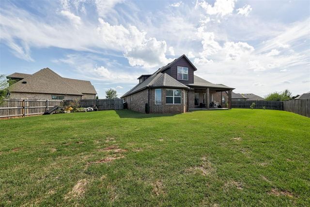 3903 Catalina Court, Norman, OK 73072