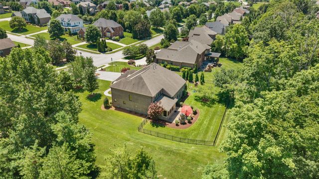 1801 Ivy Crest Dr, Brentwood, TN 37027