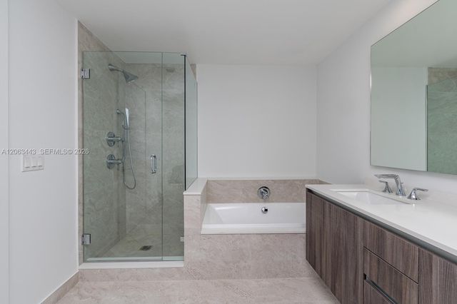 488 NE 18th Street 3000, Miami, FL 33132