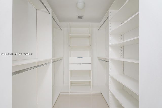 488 NE 18th Street 3000, Miami, FL 33132